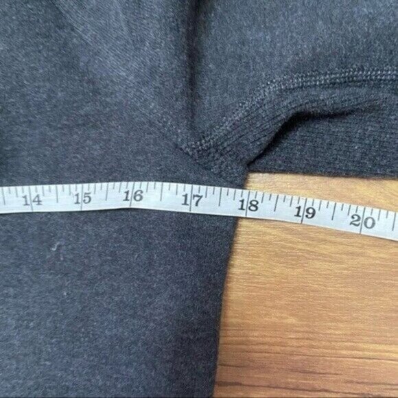 Lululemon Yin To My Yang Cardi Heathered Black Women Size 2‎ - Picture 8 of 11